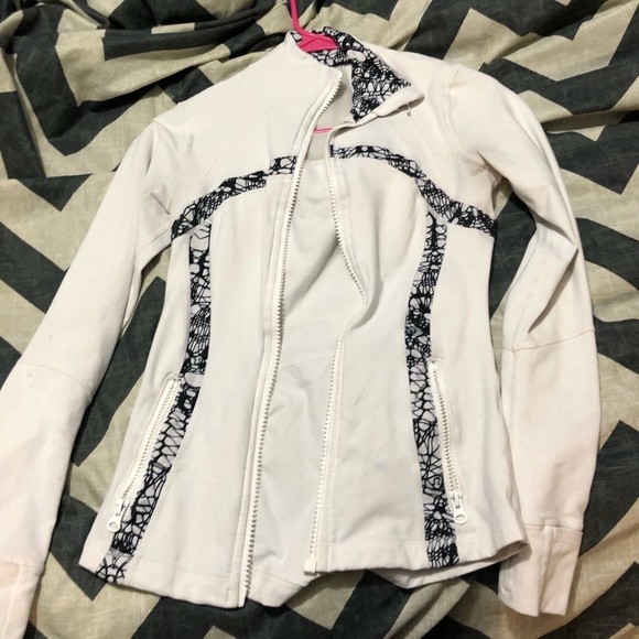 Lululemon zip up - Picture 2 of 4